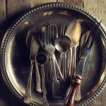 Como reciclar talheres antigos de forma original e criativa