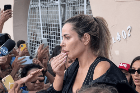 Diolane Bezerra reuniu multidão de fãs ao sair da prisão em 2024