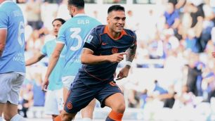 Campeã italiana, Inter goleia Lazio após encontro com Papa Leão XIV