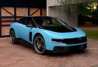 Polêmica, primeira Ferrari elétrica esgota produção e tem fila para 2027
