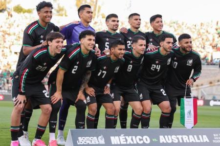 Seleção Mexicana em vitória contra a Austrália