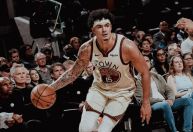 Gui Santos, jogador dos Warriors, é expulso de camarote do NBB após reclamações