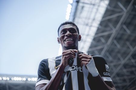 Mateo Cassierra, atacante do Atlético