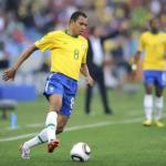 Pentacampeão, Gilberto Silva revela opinião sobre Neymar na Copa do Mundo