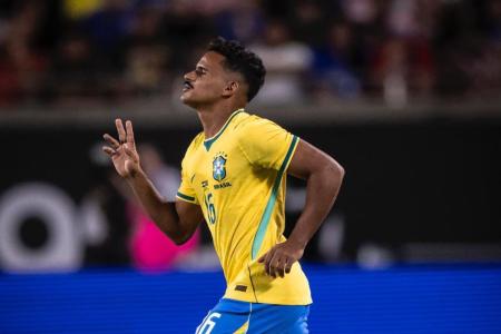 Kaiki Bruno em estreia com a Seleção Brasileira contra a Croácia em 2026 • Divulgação / Cruzeiro