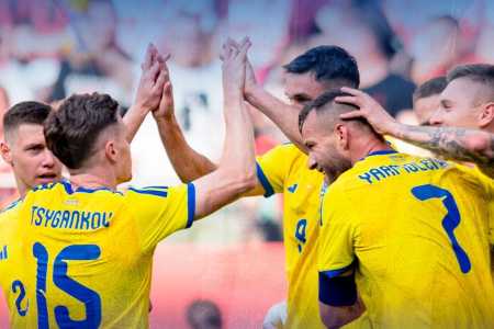 Seleção da Ucrânia vence Polônia em amistoso