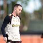 Flamengo confirma lesão de Léo Ortiz, substituído contra o Coritiba