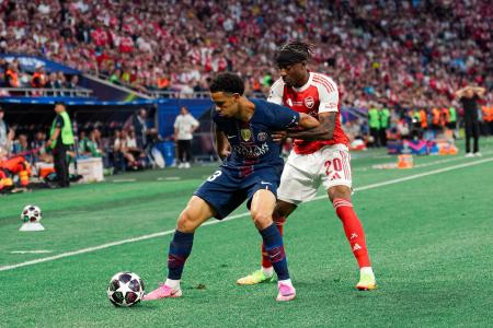 Paris Saint-Germain e Arsenal pela final da Champions League