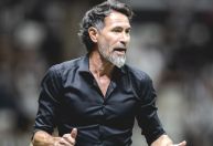 Barba responde sobre carências do elenco do Atlético e jovens da base após 'vacilo'