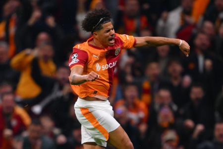 Gabriel Sara durante comemoração na vitória do Galatasaray contra o Juventus