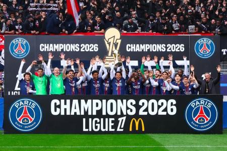 PSG comemora 14° título do Campeonato Francês