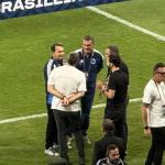 Dirigentes de Cruzeiro e Atlético têm 'resenha' no Mineirão antes de clássico