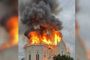Incêndio destrói igreja centenária na Serra Gaúcha