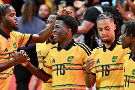 Jamaica vence Índia por 2 a 0