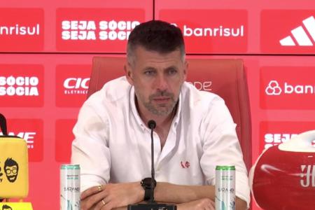 Paulo Pezzolano, treinador do Internacional
