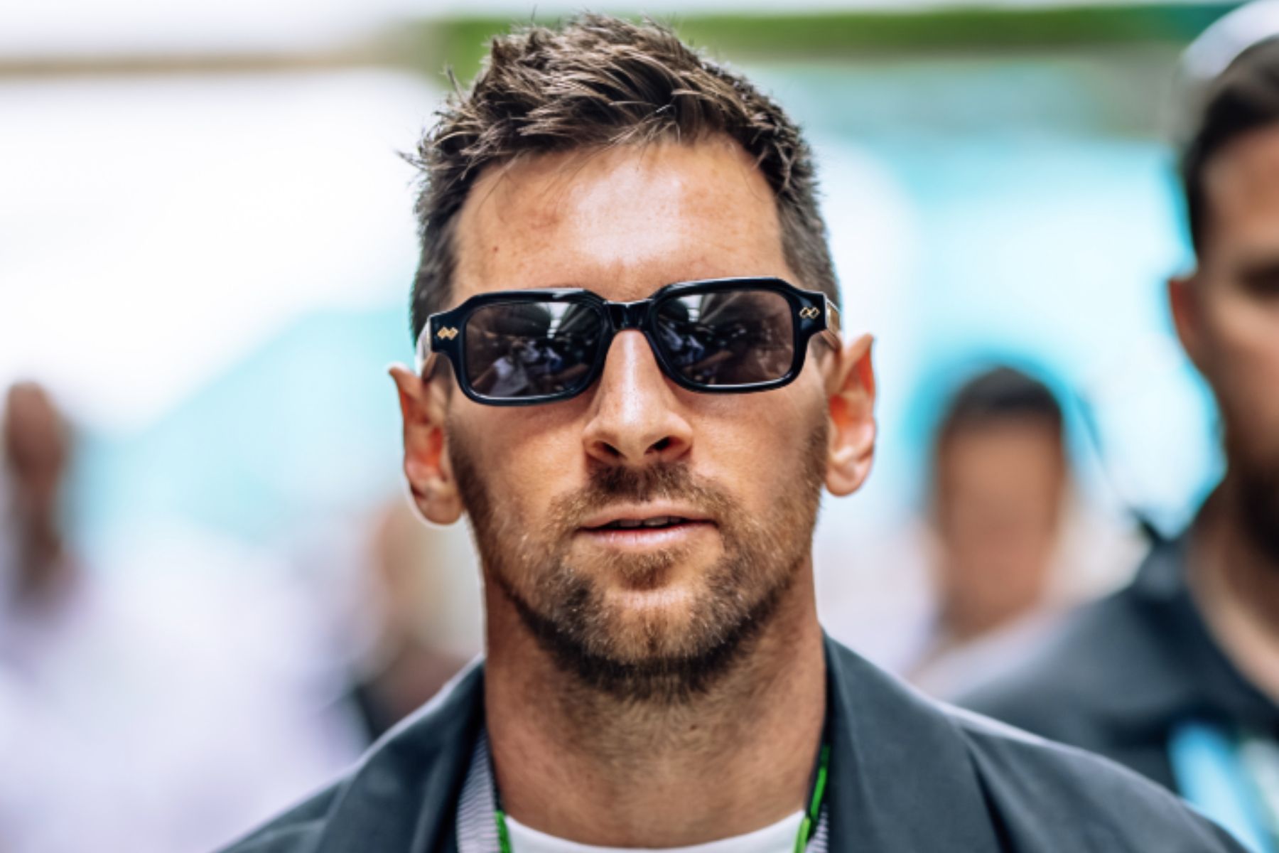Messi visita paddock da F1 em Miami e acompanha vitória de Antonelli