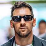 Messi visita paddock da F1 em Miami e acompanha vitória de Antonelli