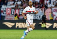 São Paulo: Lucas passa por cirurgia após lesão grave; veja tempo de recuperação
