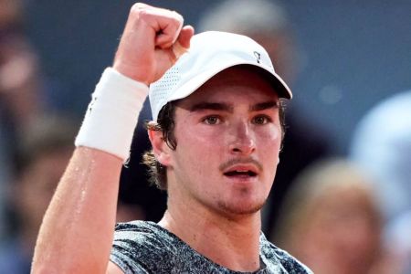 João Fonseca em ação no Masters 1000 de Madrid