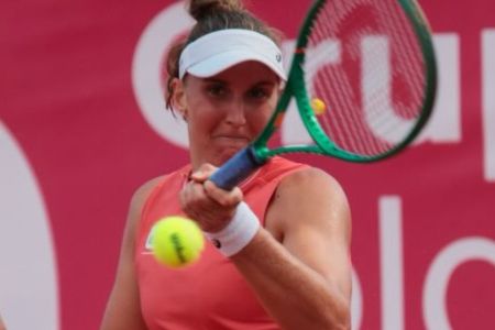 Bia Haddad em ação no Catalonia Open, na Espanha