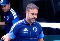 Escalação do Cruzeiro: Artur Jorge pode mudar time contra a Universidad Católica