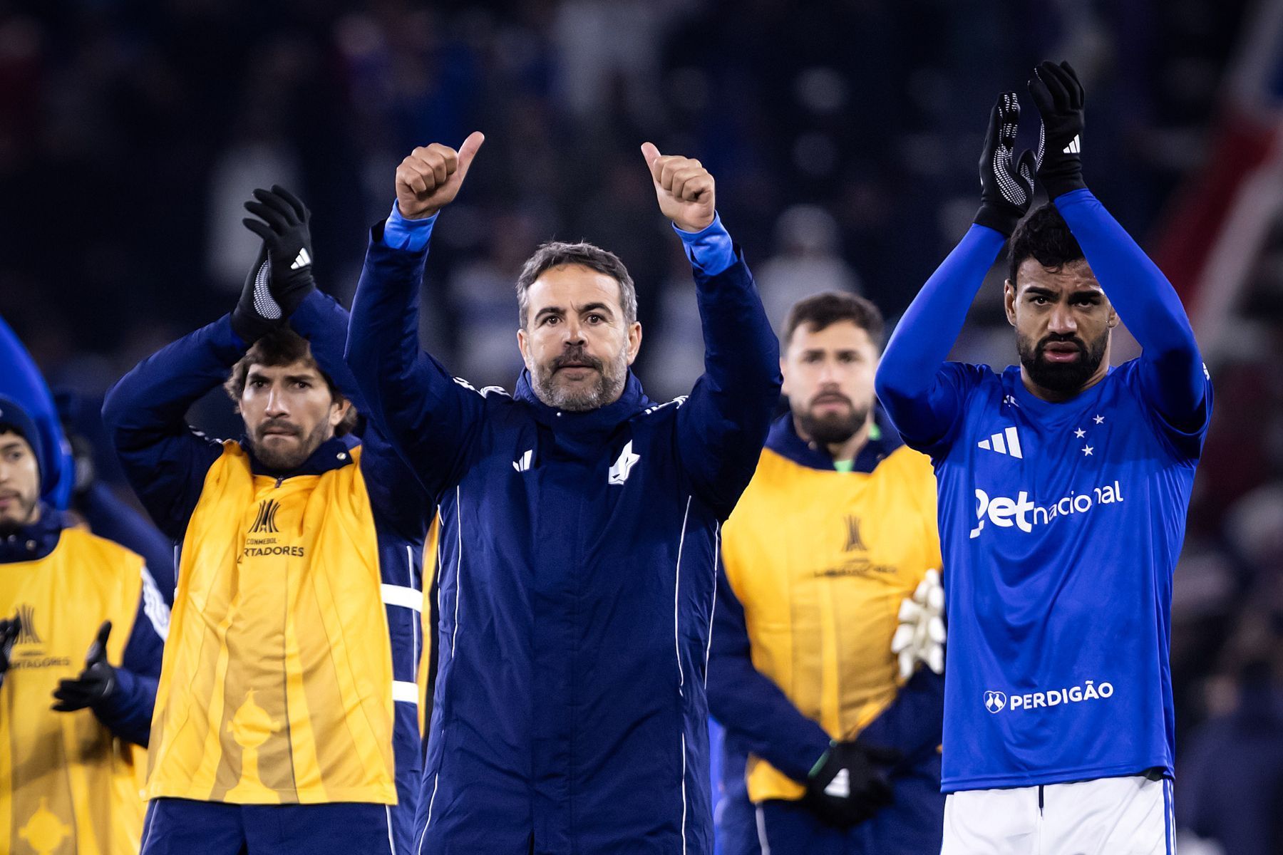 Artur Jorge faz só duas substituições contra U. Católica e tem 'padrão' no Cruzeiro