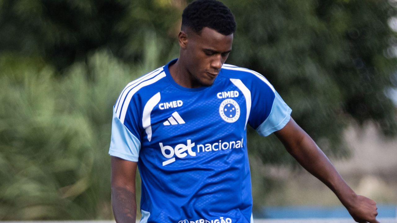 Promessa da base, Bruno Alves é convocado e pode estrear pelo Cruzeiro contra o Bahia
