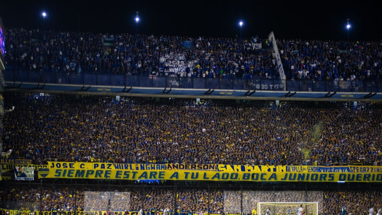 Rivais se encontram na Bombonera: Cruzeiro libera ingressos e agita torcida antes do duelo crucial
