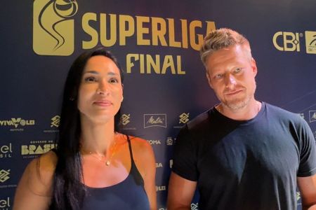 Jaqueline Carvalho e Murilo Endres em entrevista à Itatiaia