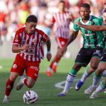 Com expulsão e 'lambança', América é goleado pelo Náutico e segue como lanterna da Série B