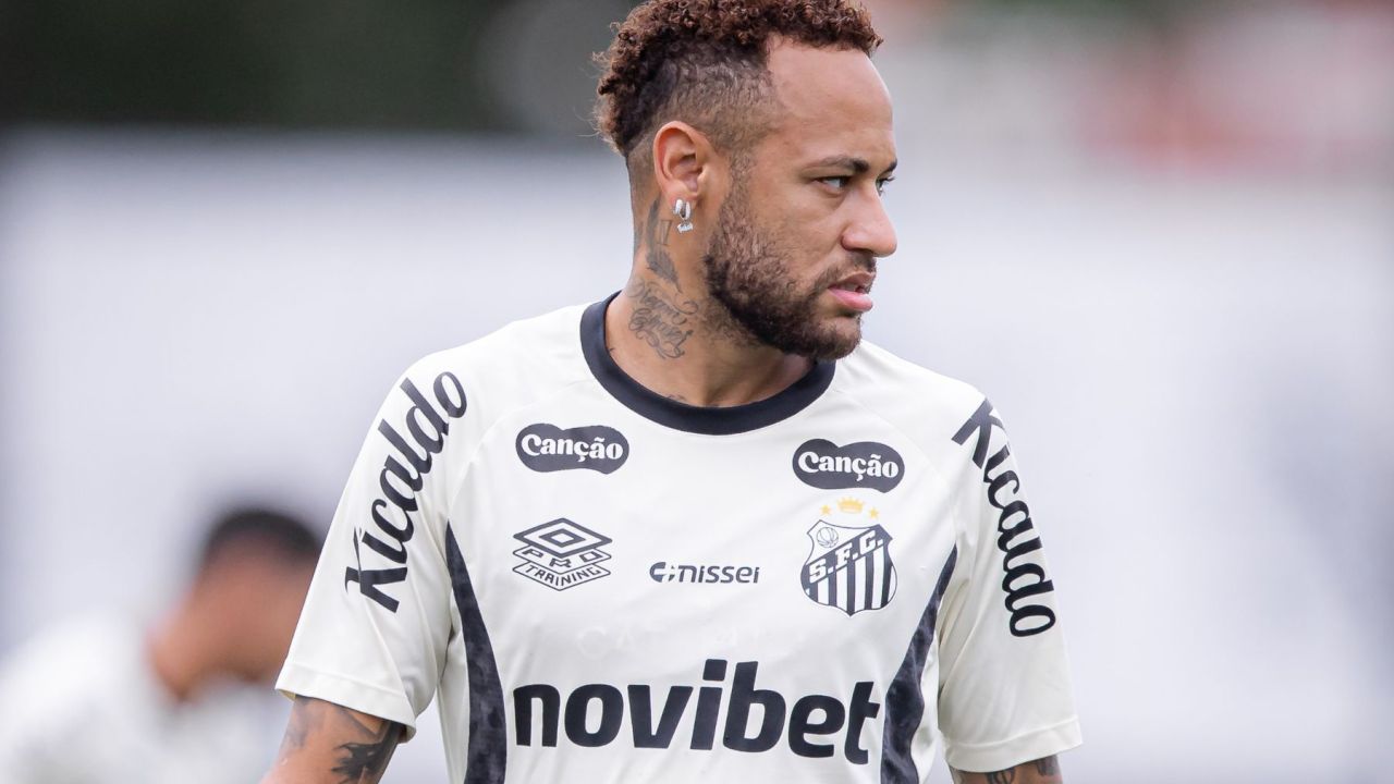 Santos e RB Bragantino se enfrentam em jogo decisivo no Brasileiro