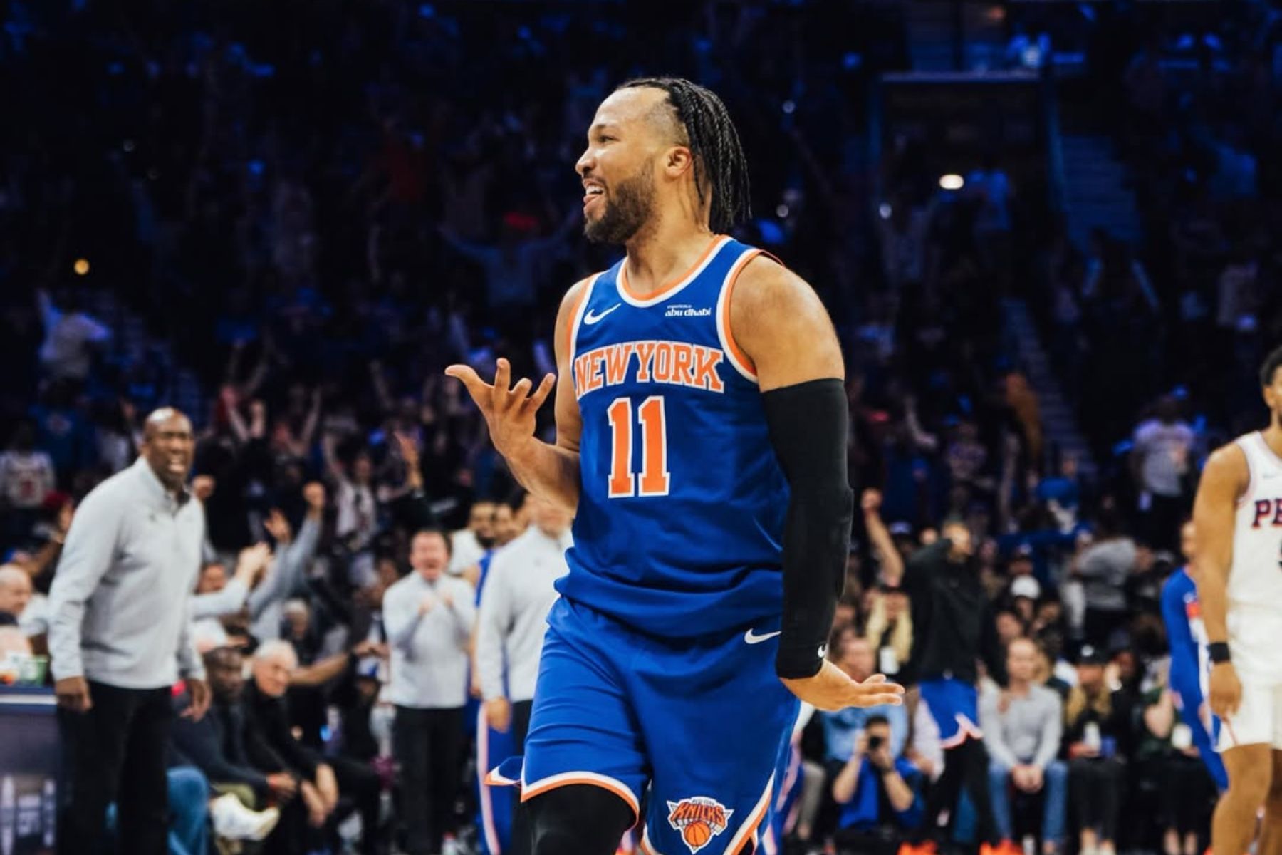 Knicks batem 76ers, completam varrida e avançam às finais de conferência da NBA
