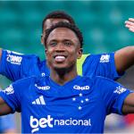 Atacante volta a jogar e será contratado em definitivo pelo Cruzeiro; veja detalhes