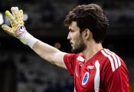 Goleiros do Cruzeiro apresentam novidade antes de jogo contra o Goiás; veja