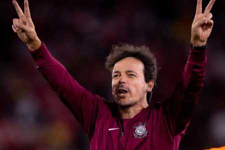 Fernando Diniz, treinador do Corinthians