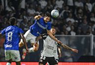 Em vantagem, Corinthians recebe Barra em duelo por vaga nas oitavas da Copa do Brasil