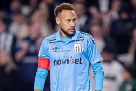 Neymar em jogo do Santos