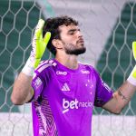 Otávio segue trilha de evolução e se destaca em empate do Cruzeiro com Palmeiras