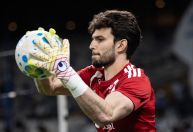 Cruzeiro prega confiança em Otávio e deixa busca por outro goleiro em segundo plano