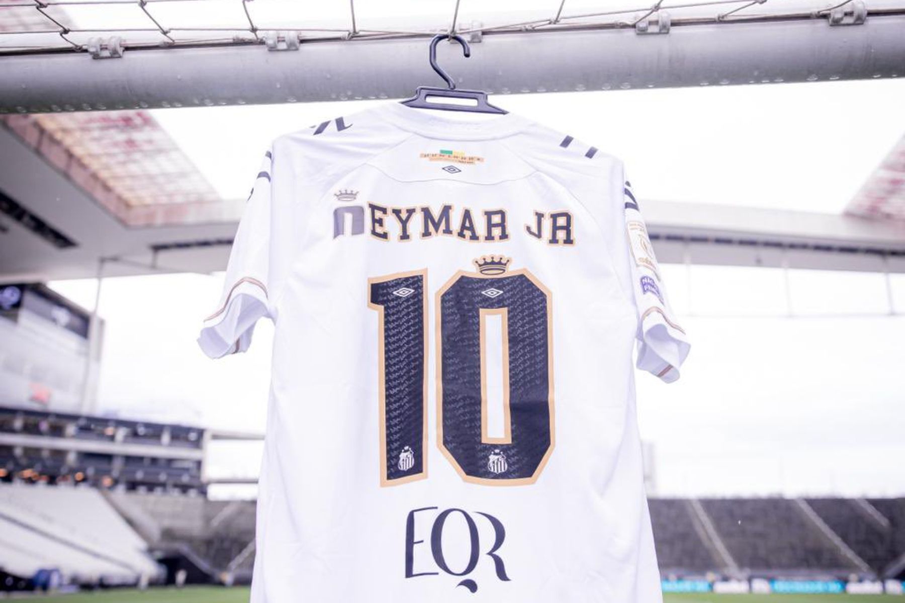 Santos x Coritiba: veja as escalações para o jogo pelo Brasileirão