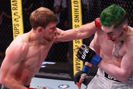 Melk Costa é dominado, perde para Arnold Allen e tem ascenção ‘freada’ no UFC