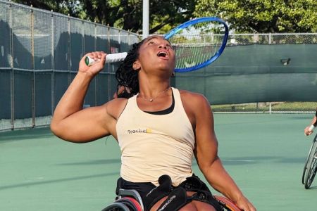 Vitória Miranda, top 1 do brasil no tênis em cadeira de rodas • Divulgação/Instagram Vitória Miranda