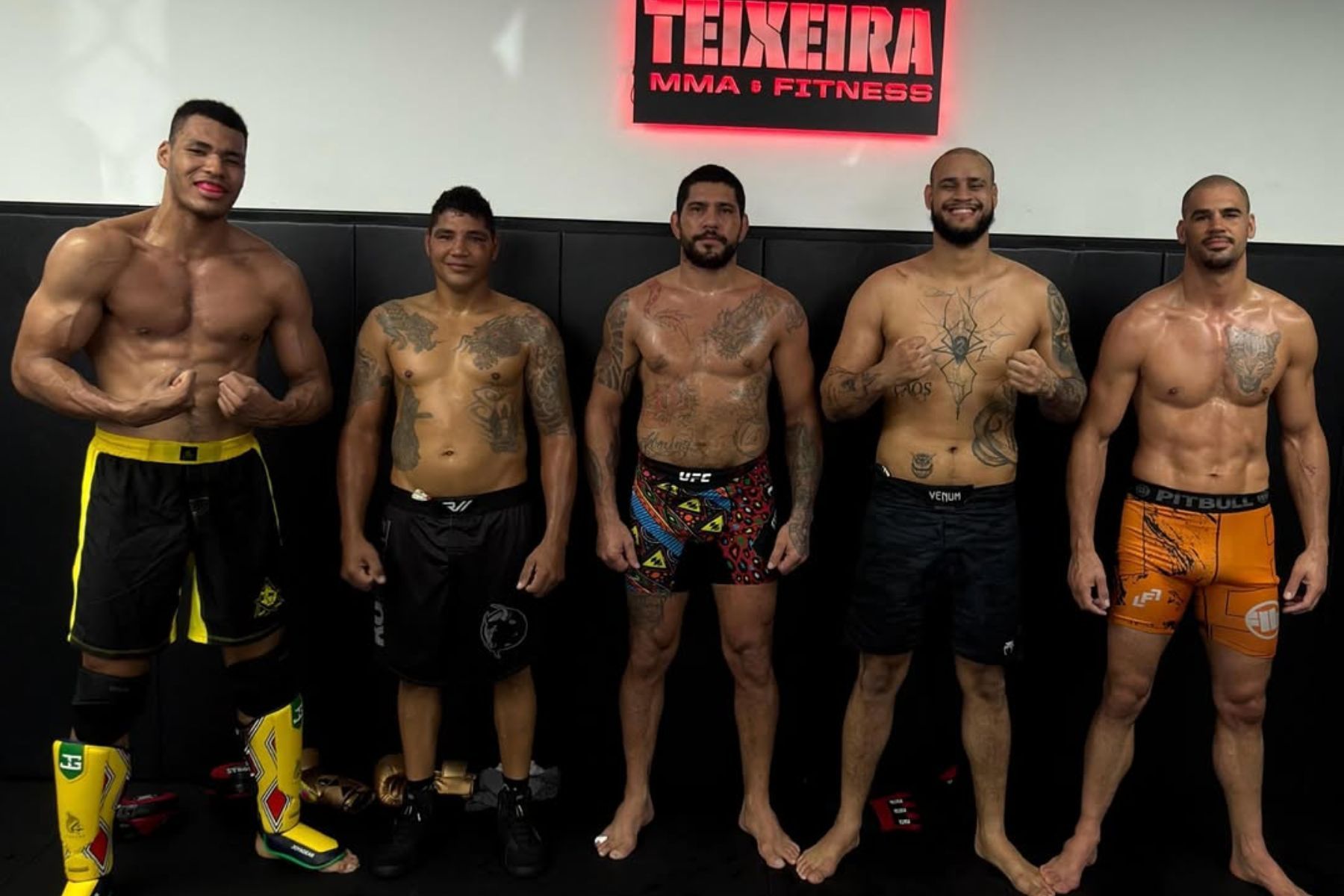Alex Poatan impressiona e treina forte com brasileiro do peso-pesado do UFC; veja