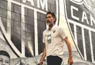 Barba abre o jogo sobre ausência de Ivan Román em jogos do Atlético: ‘Meritocracia’