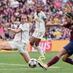 Barcelona e Lyon voltam a decidir a Champions Feminina em duelo histórico