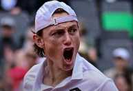 Algoz de João Fonseca, peruano faz história e vai à final do ATP de Hamburgo