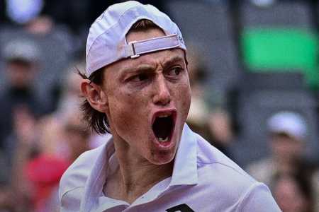 Ignácio Buse em ação no ATP 500 de Hamburgo