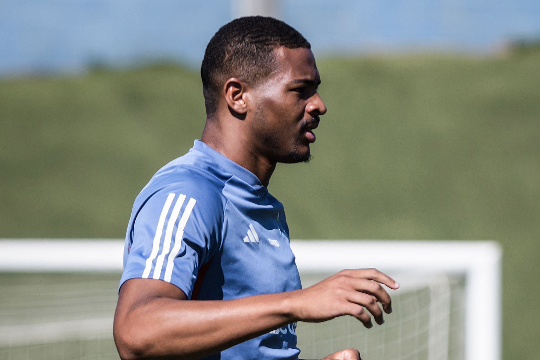 Zagueiro do Cruzeiro negocia saída e pode acertar com clube brasileiro; veja moldes