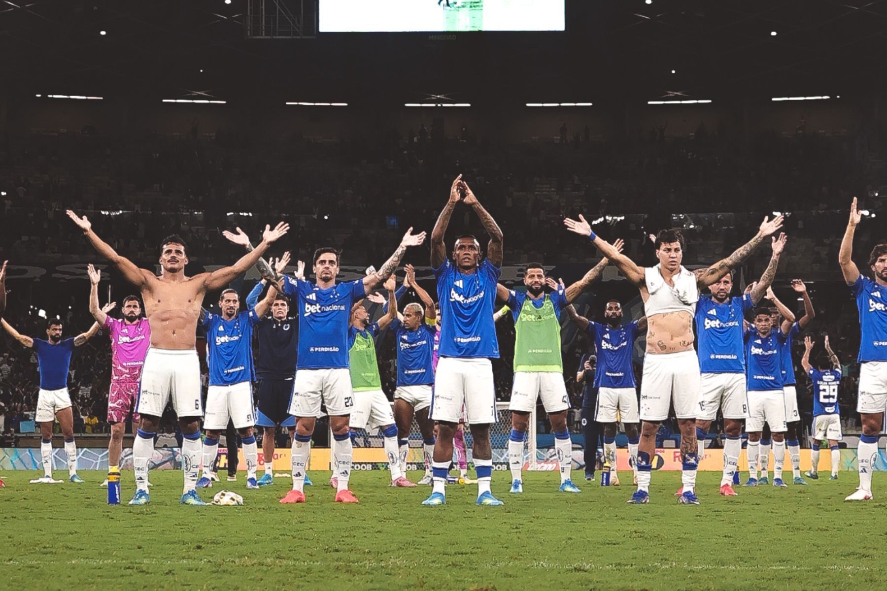 Cruzeiro supera Flamengo e tem melhor campanha da Série A desde estreia de Artur Jorge