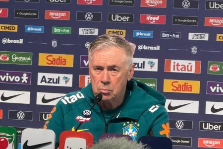 Carlo Ancelotti durante entrevista coletiva neste sábado (30) • Guilherme Abrahão/Itatiaia
